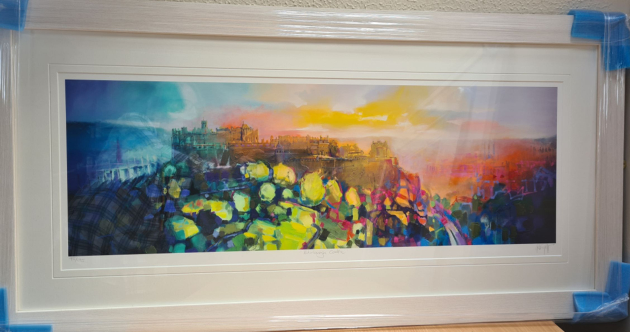 Picture of Edinburgh Castle by Scott Naismith