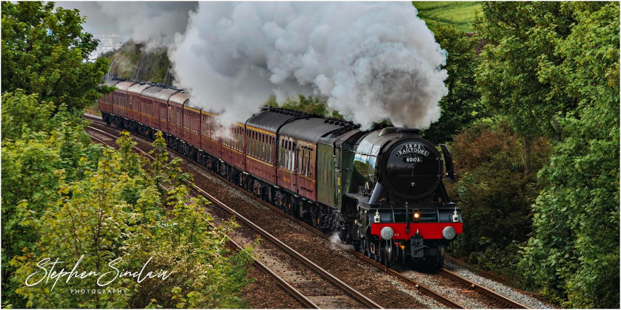 Picture of Flying Scotsman on the Fife Circle by Stephen Sinclair