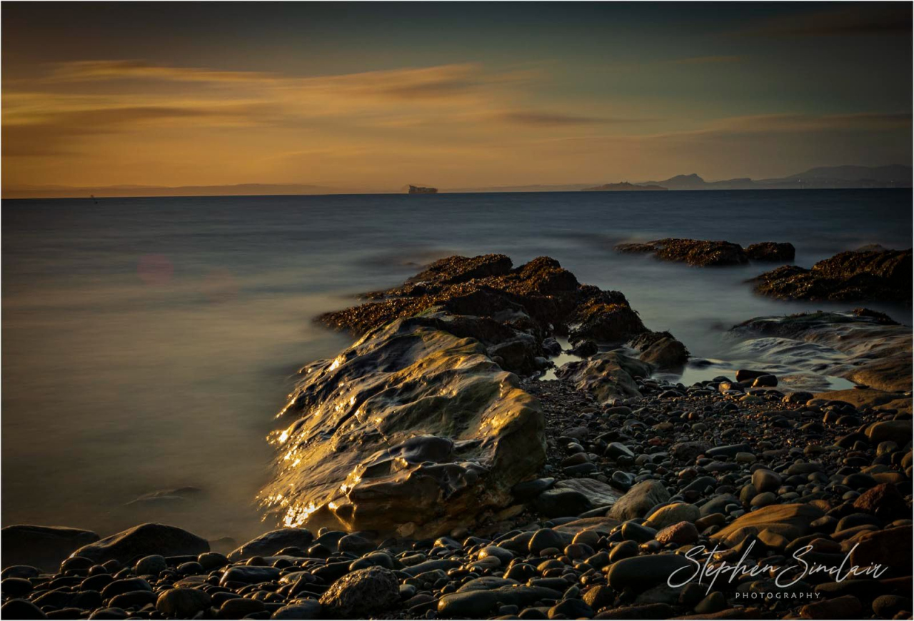 Picture of Sunrise on the Forth by Stephen Sinclair